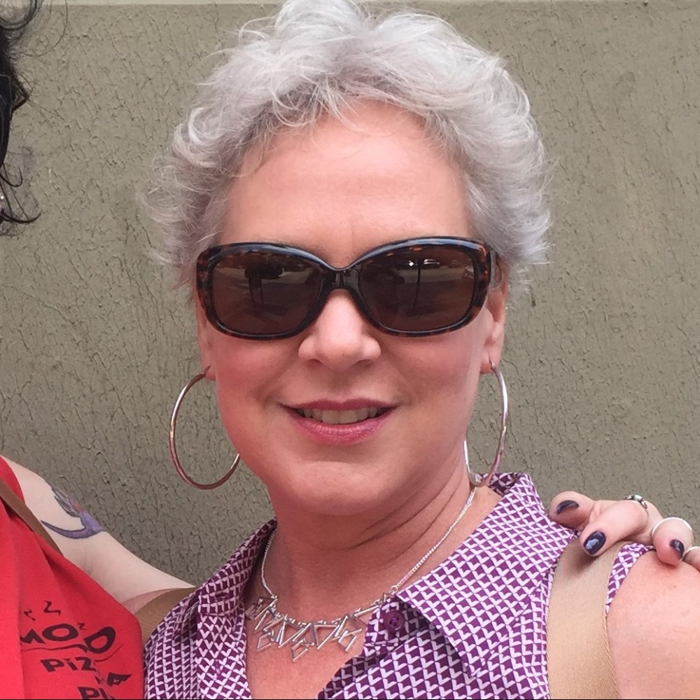 Meet your Posher, Samantha